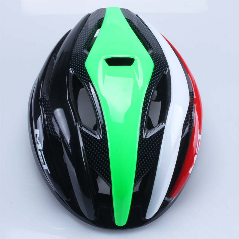 UAE Emirates Ultralight EPS MT - огляд і ціна Cycling Gear Uae